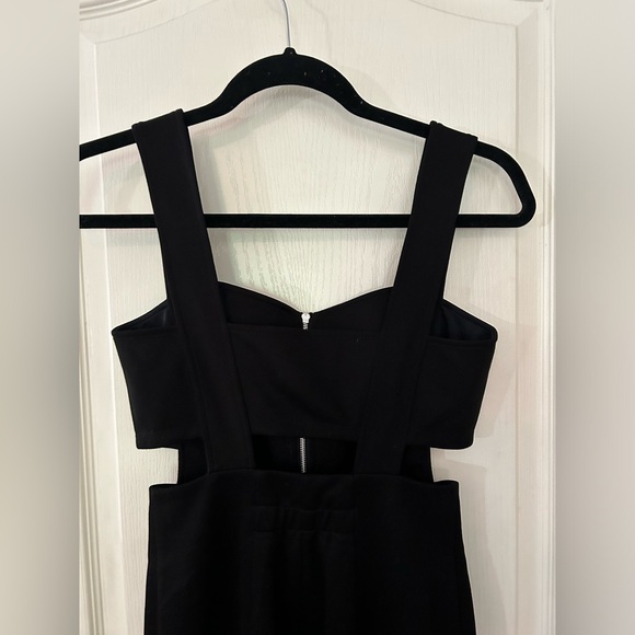 Snidel Cut-Out Midi Dress - Picture 2 of 8